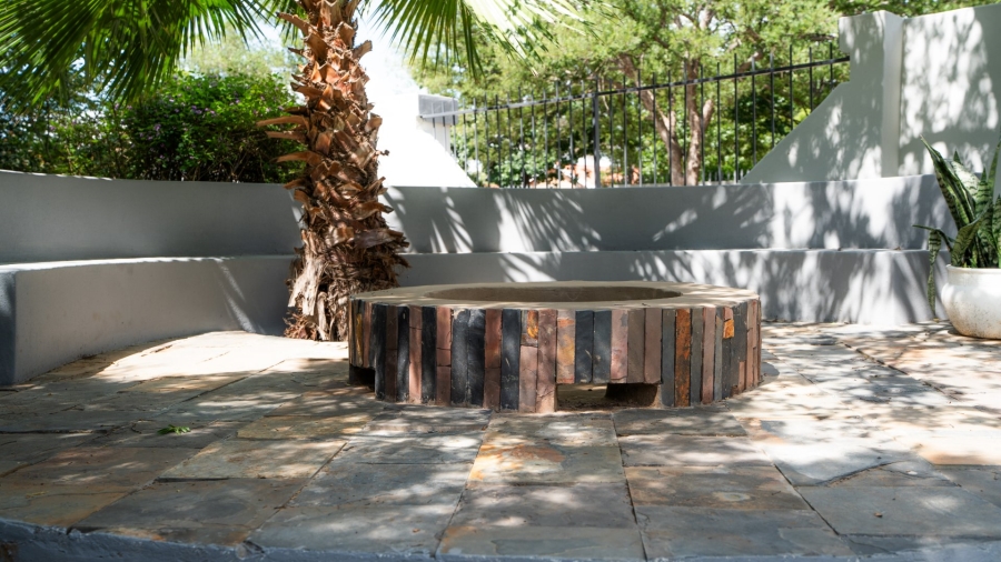  Bedroom Property for Sale in Flamwood North West